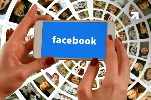 Facebook Social Media Altering Decisions